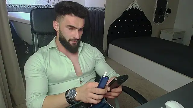 MicahLane Webcam show