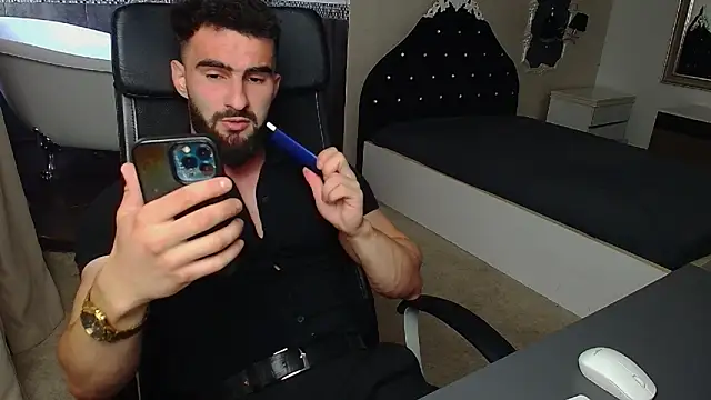 MicahLane Webcam show