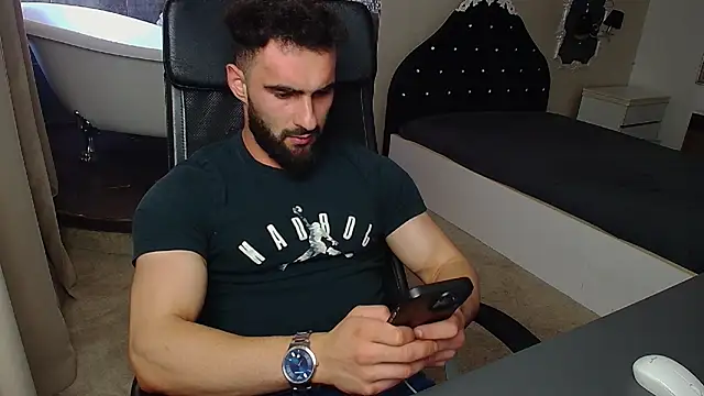عرض كام MicahLane