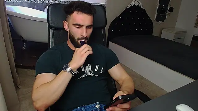 הופעת וובקאם של MicahLane