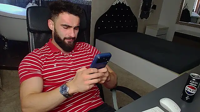 MicahLane's Webcam Show