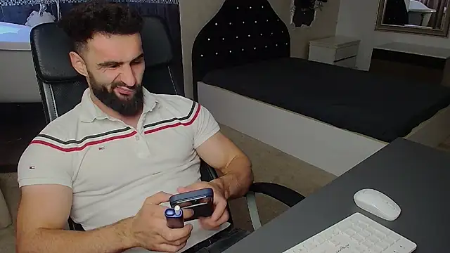 MicahLane Webcam show