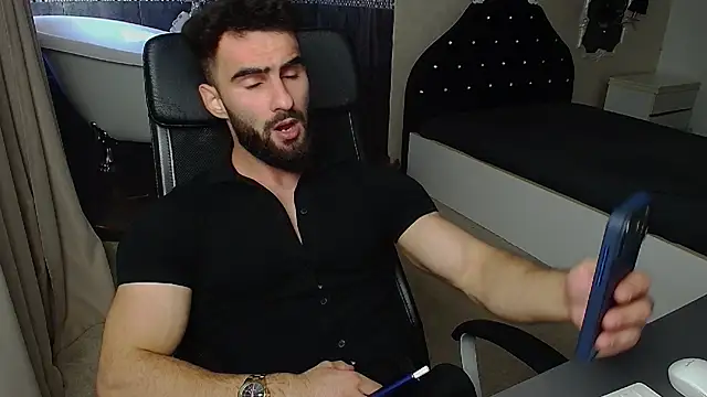 عرض كام MicahLane