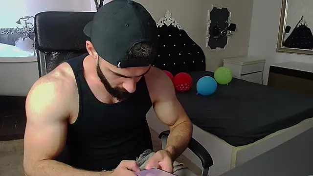 MicahLane Webcam show
