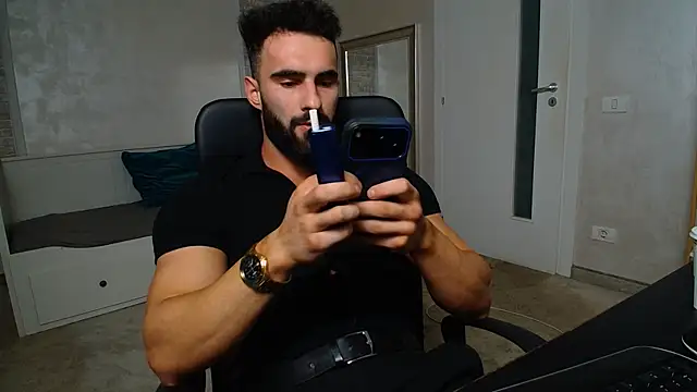 MicahLane – webcam-show