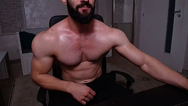 Show modela MicahLane na web-kameri