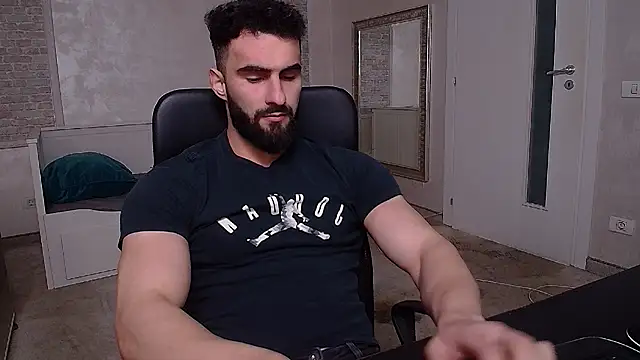 Show modela MicahLane na web-kameri