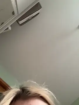 SilentAny's Live XXX Chat