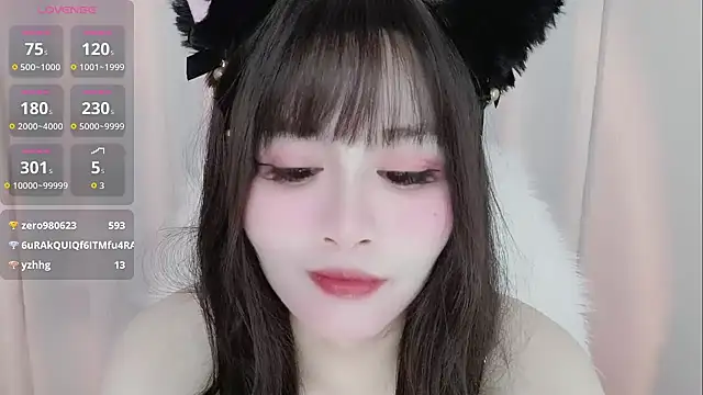 -zhuzhu-999-'s Live Chat Room