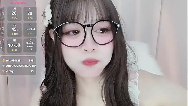 -zhuzhu-999- লাইভ চ্যাট রুম