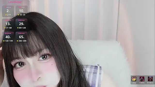 Show de -zhuzhu-999- na webcam