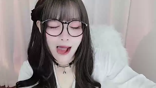 -zhuzhu-999- 网络视讯表演