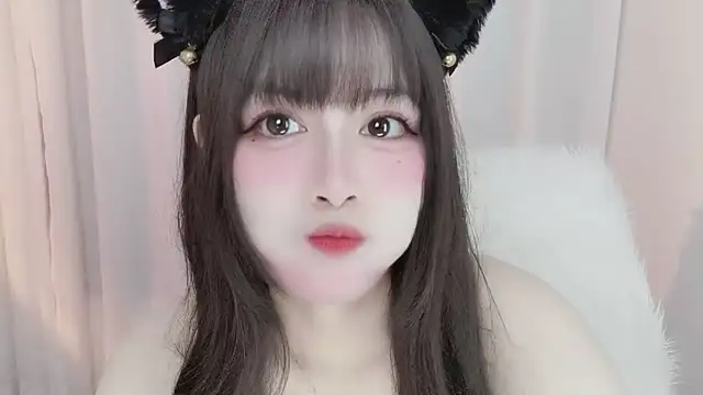 -zhuzhu-999-のウェブカメラショー