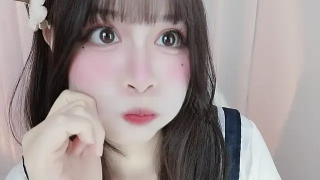 -zhuzhu-999-のウェブカメラショー