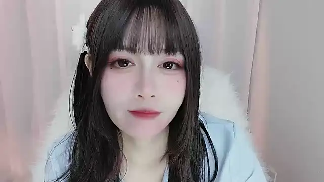 -zhuzhu-999- Show Webcam
