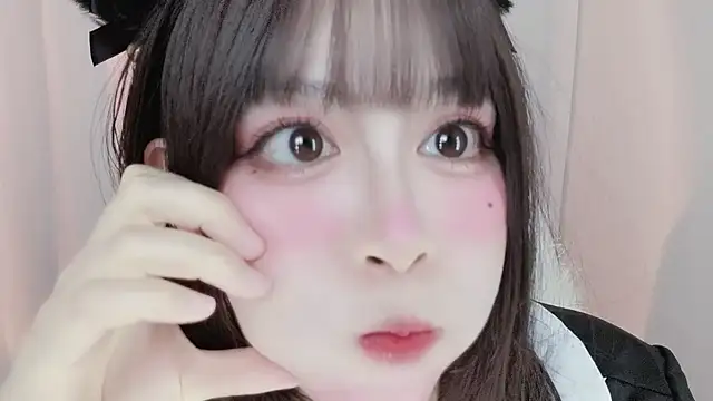 -zhuzhu-999-のウェブカメラショー