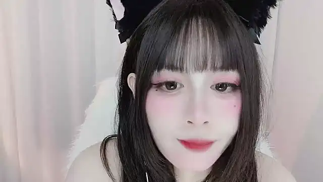 -zhuzhu-999-のウェブカメラショー