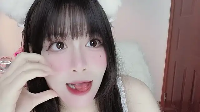 -zhuzhu-999- 网络视讯表演
