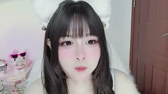 -zhuzhu-999- Show Webcam