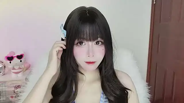 -zhuzhu-999-のウェブカメラショー