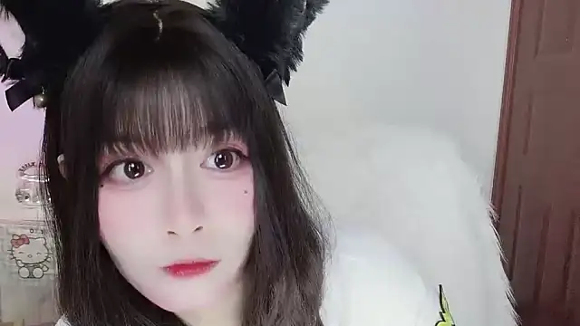 -zhuzhu-999- Show Webcam