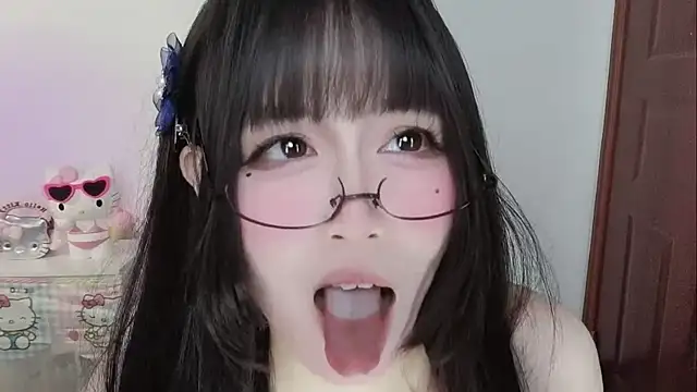 -zhuzhu-999- 网络视讯表演