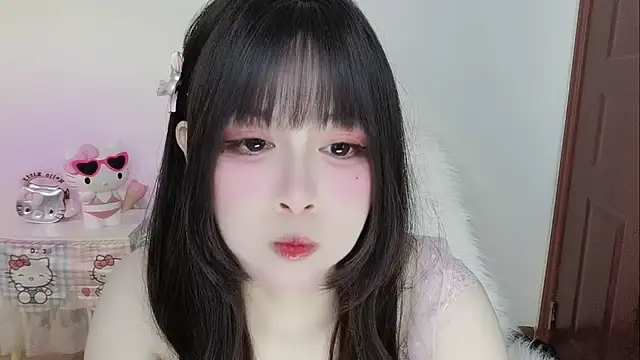 -zhuzhu-999- Show Webcam