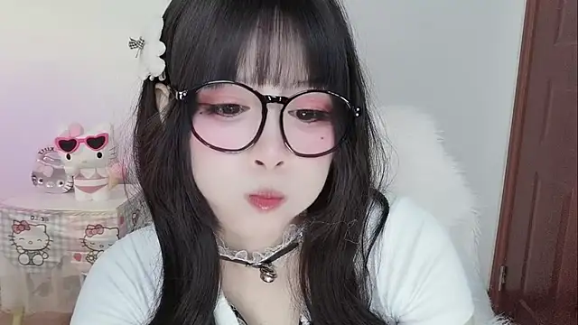 -zhuzhu-999-'s Live Chat Room