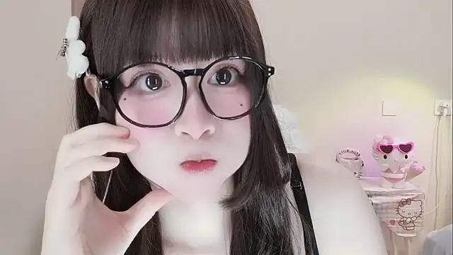 Pokazy przed kamerką – -zhuzhu-999-