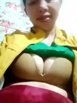 TRIEUTRIEU20's Webcam Show