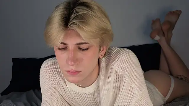 Pokazy przed kamerką – Oliver_star_boy_
