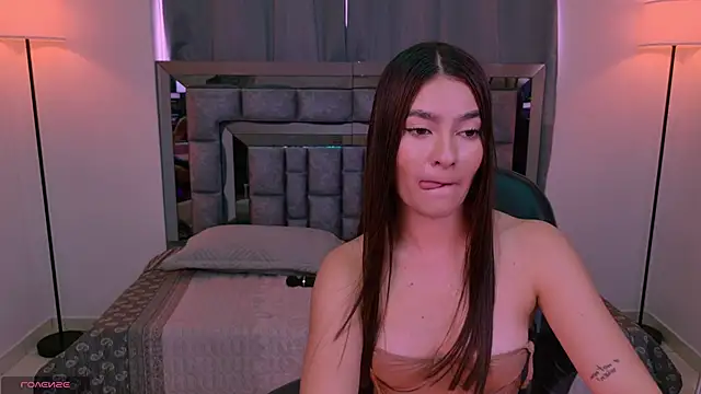 دردشة Bella_Clark2 الجنسية المباشرة