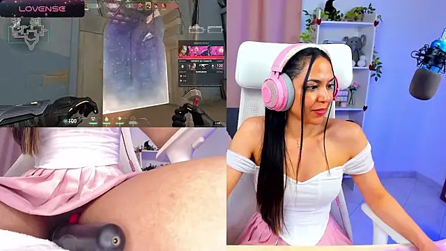 VenusIslove Show in webcam