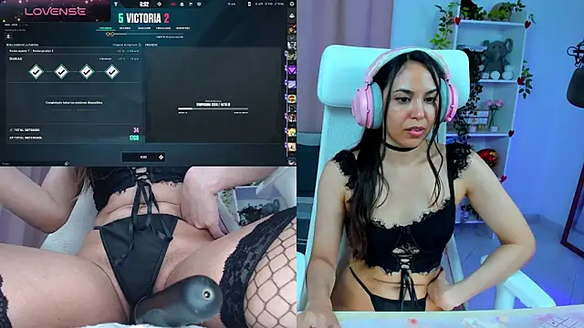Show modela VenusIslove na web-kameri