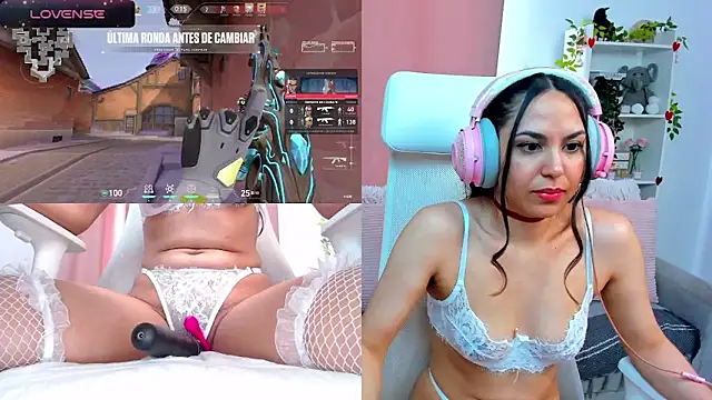 VenusIslove Show in webcam