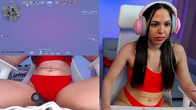 XXX chat uživo modela VenusIslove