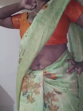 sivashree Adlı Modelin Canlı XXX Sohbeti