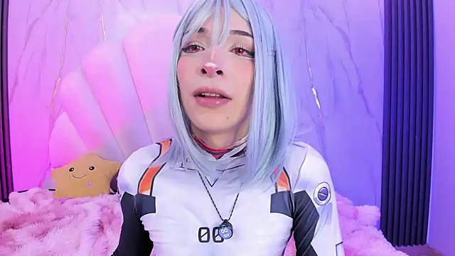 AliiceWonderland_n Webbikameraesitys