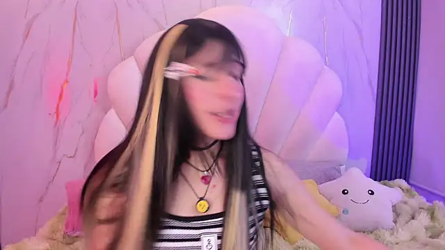 AliiceWonderland_のウェブカメラショー