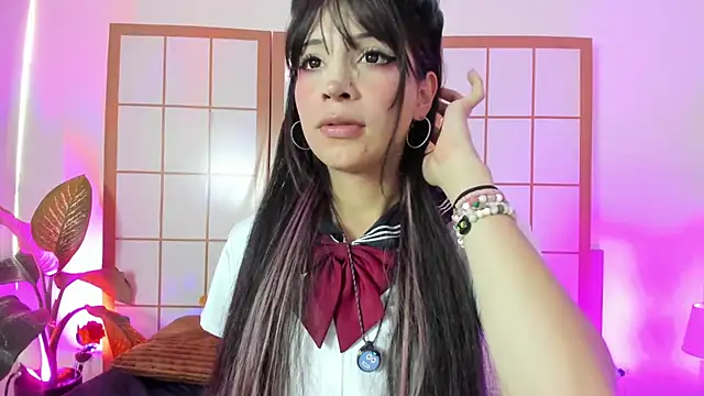 Show de AliiceWonderland_ na webcam
