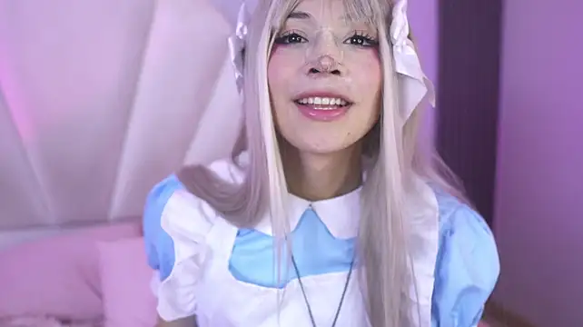AliiceWonderland_'s Webcam Show