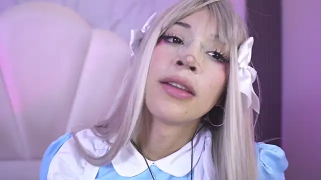 AliiceWonderland_ 网络视讯表演