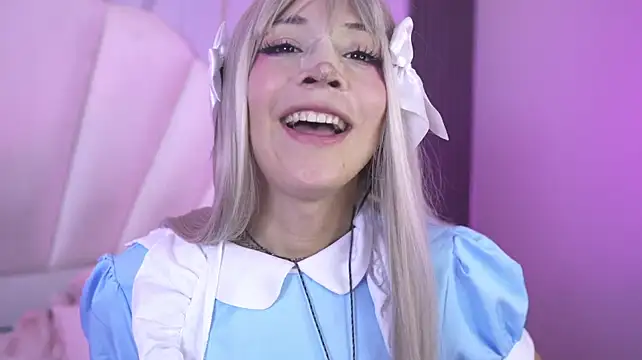 AliiceWonderland_'s Webcam Show