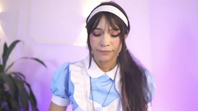 AliiceWonderland_ Шоу с уебкамера