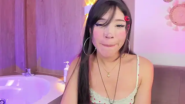 AliiceWonderland_ Show Webcam
