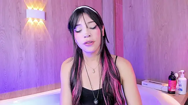Webkamerová show AliiceWonderland_
