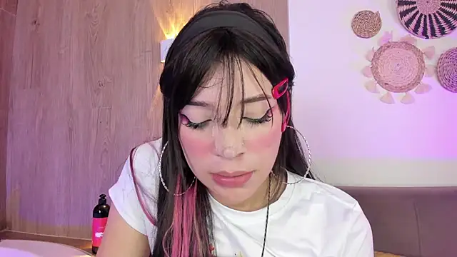 AliiceWonderland_ Webcam show