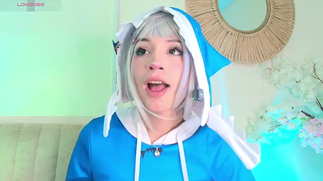 AliiceWonderland_ webkamerás műsora