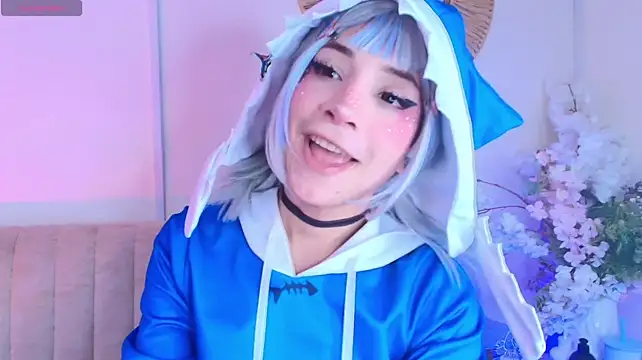 Show modela AliiceWonderland_ na web-kameri