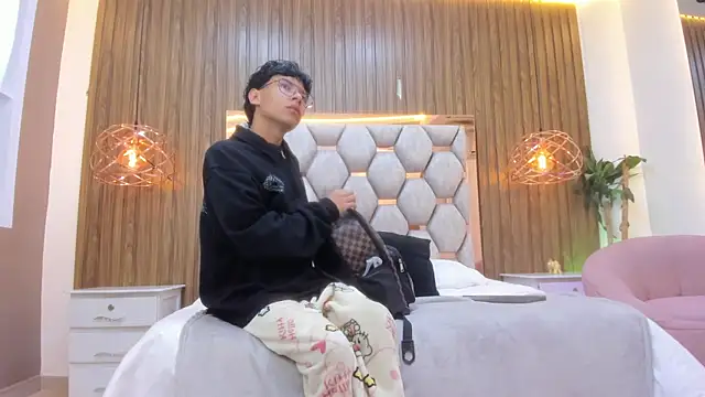 adams_bobby 웹캠 쇼